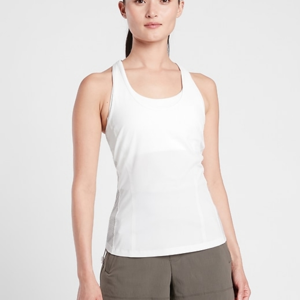 Athleta Yosemite Tank NWT white MED